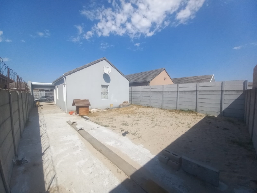 2 Bedroom Property for Sale in Rocklands Western Cape